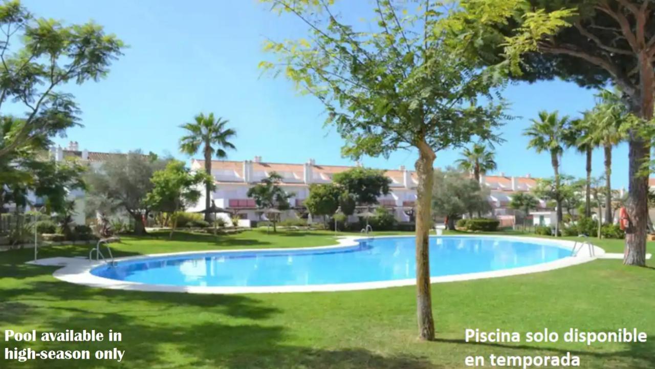 Villa Casa De Lujo En La Playa Frente Al Campo De Golf El Portil Esterno foto