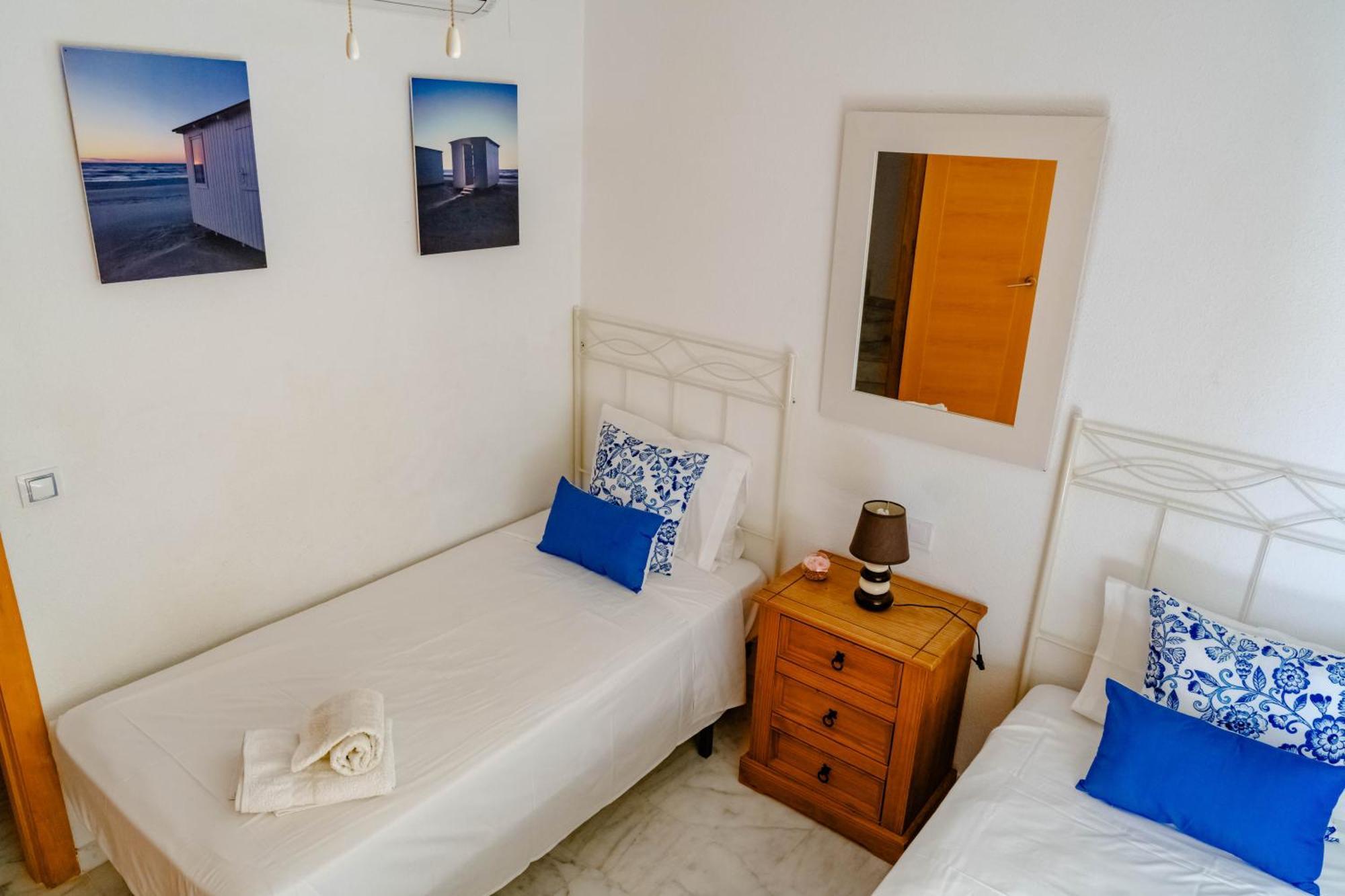 Villa Casa De Lujo En La Playa Frente Al Campo De Golf El Portil Esterno foto
